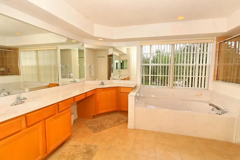 Birkdale Villa #230791 Villa Davenport